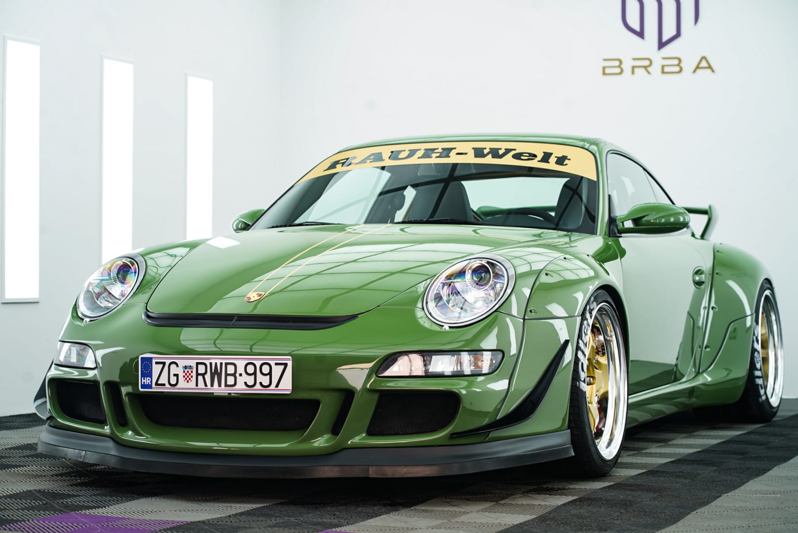 630eacfa-b23b-4a03-901f-b1eac1913d06