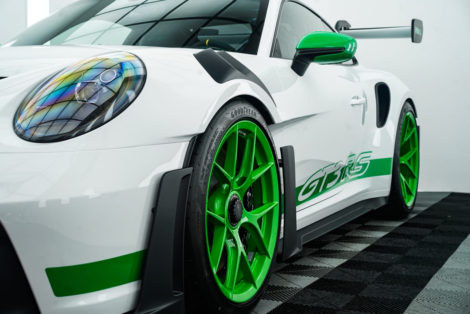 WhatsApp Image 2025-05-18 at 21.00.52